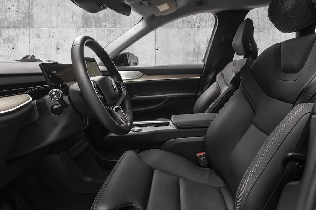 VOLVO Volvo EX90 Ultra Performance AWD — photo 18