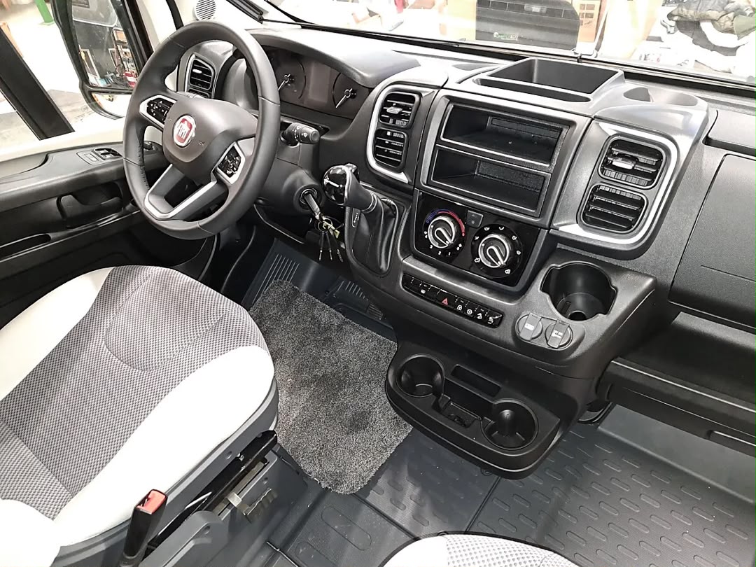 Fiat FIAT VANtourer 630 L — photo 6