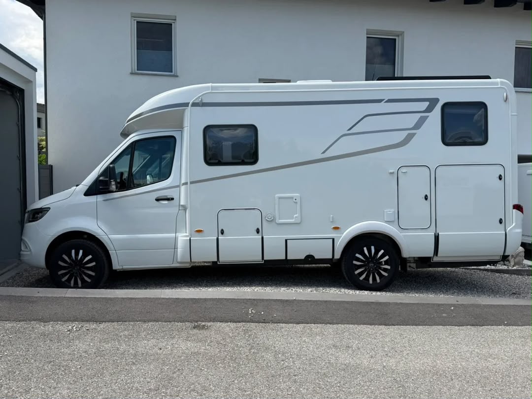 Mercedes-Benz Hymer Mercedes BMC T 580 — photo 5