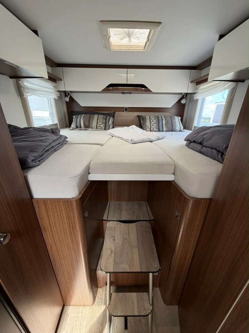 Mercedes-Benz Hymer Mercedes BMC T 580 — photo 15