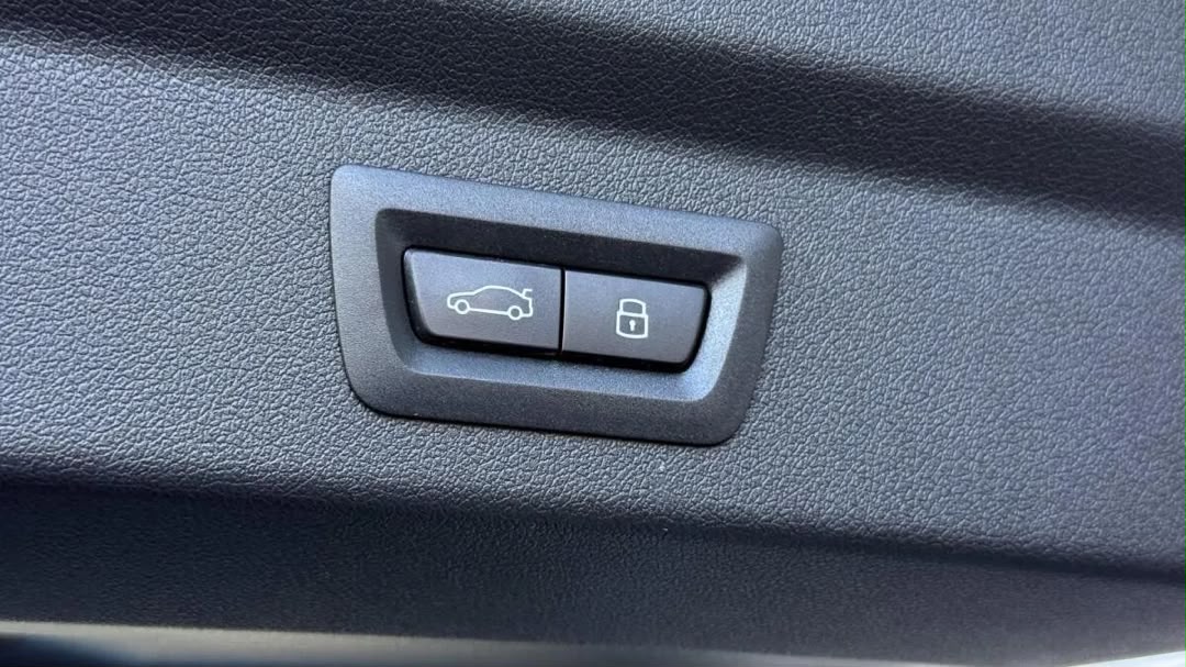 BMW BMW X2 20d xDrive Pack M Sport — photo 11