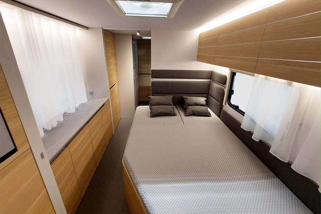 CARAVANE ADRIA ADORA 753 UK — photo 13