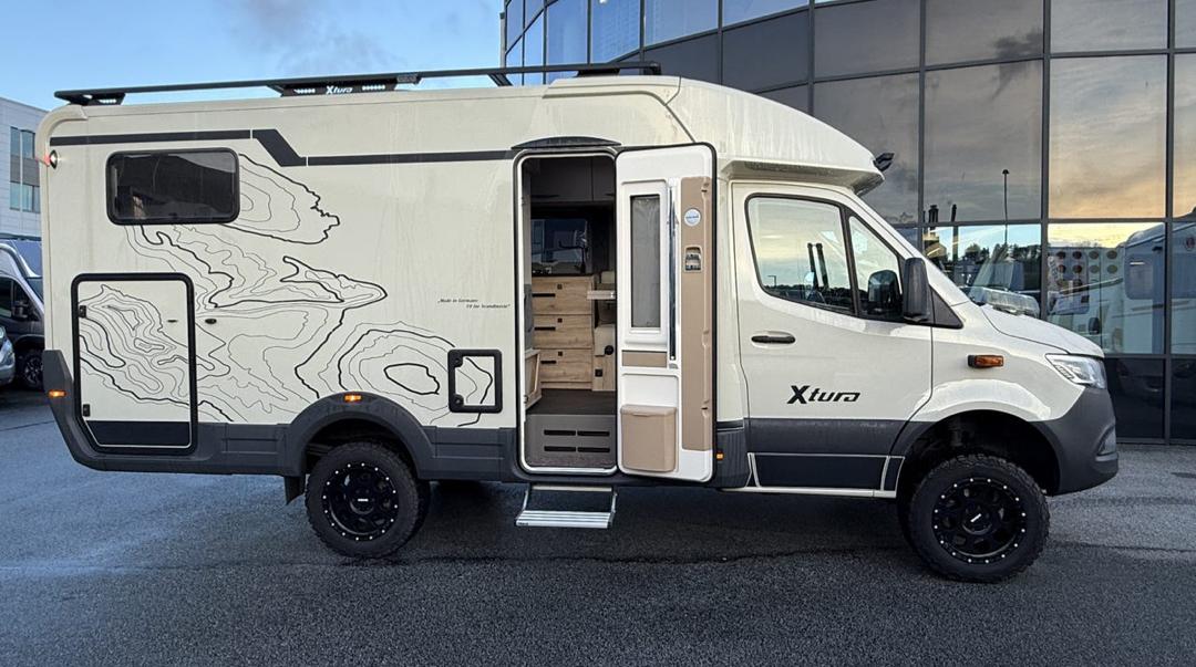 Mercedes-Benz Mercedes-Benz / Alko – Camping-car Profilé – Eura Mobil Xtura 686 EF 4x4 — photo 18