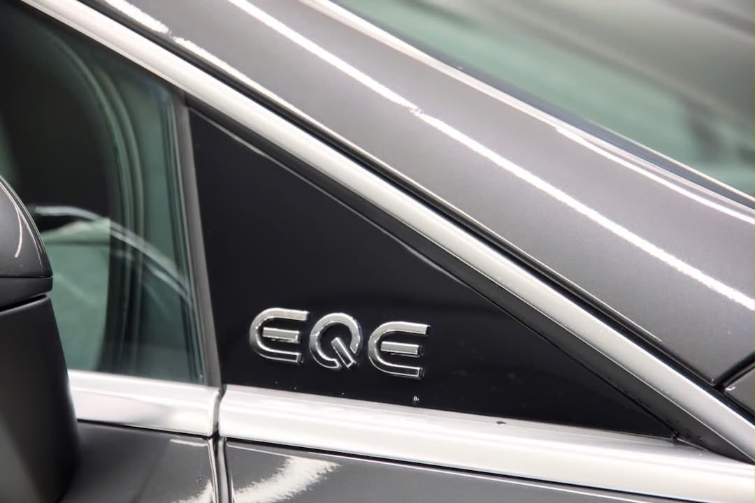 Mercedes-Benz Mercedes-Benz EQE300 Panorama — photo 18