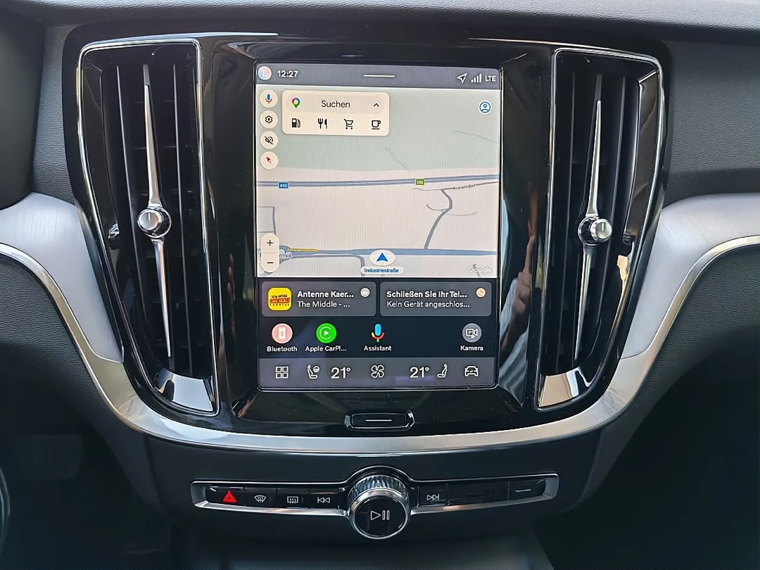 VOLVO Volvo V60 B4 (P) Core Geartronic Kombi / Family Van — photo 13