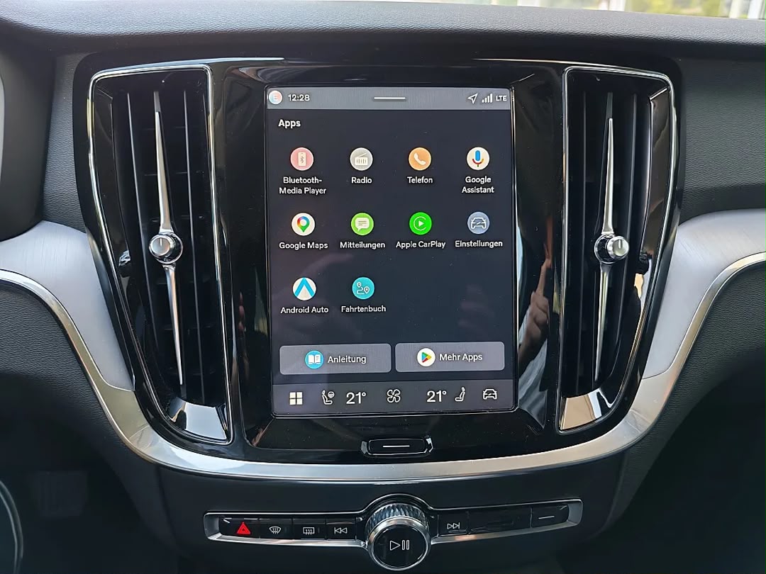 VOLVO Volvo V60 B4 (P) Core Geartronic Kombi / Family Van — photo 10