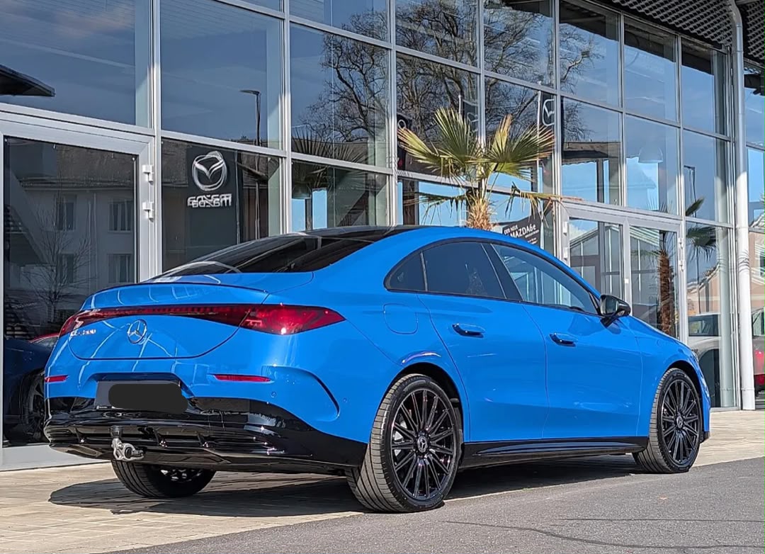 Mercedes-Benz Mercedes-Benz CLA 350 4MATIC avec EQ Technologie KeyGo SHZ AMG — photo 10