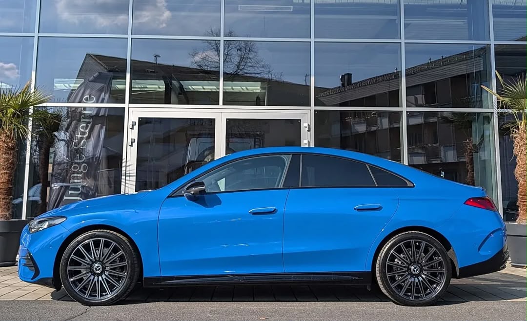Mercedes-Benz Mercedes-Benz CLA 350 4MATIC avec EQ Technologie KeyGo SHZ AMG — photo 8