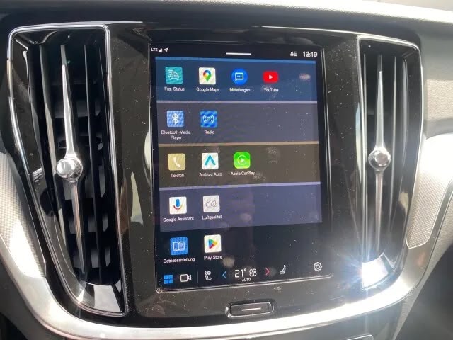 VOLVO Volvo V60 B4 (P) Core Geartronic — photo 13
