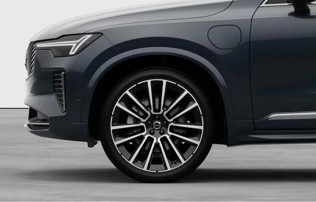VOLVO Volvo XC90 T8 AWD PHEV ULTRA BRIGHT Lageraktion — photo 7