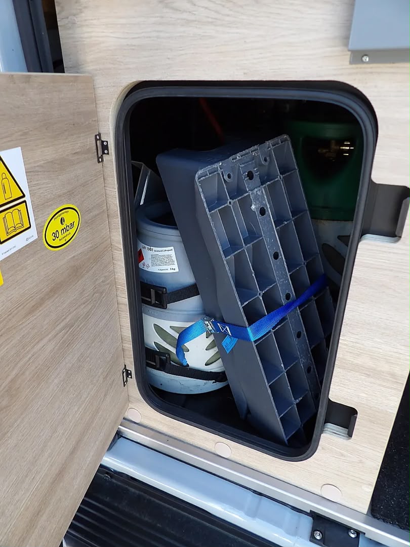 Dethleffs 540DR Advantage — photo 12