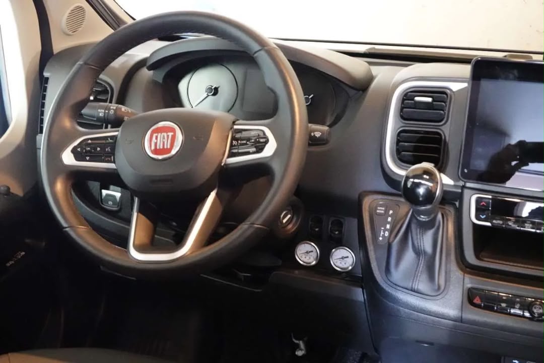 Westfalia Columbus 540D mit Aufstelldach — photo 16