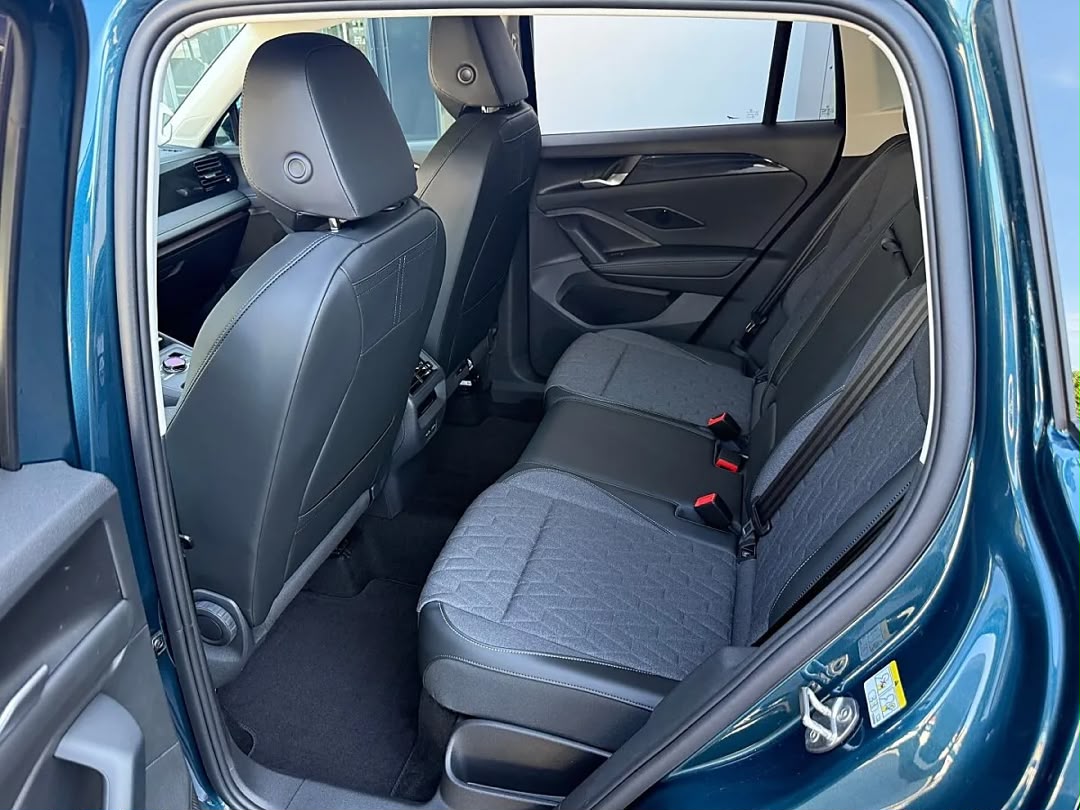 Volkswagen Volkswagen Tiguan Friends eHybrid DSG — photo 16